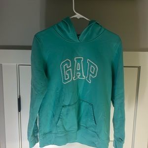 gap sweatshirt
